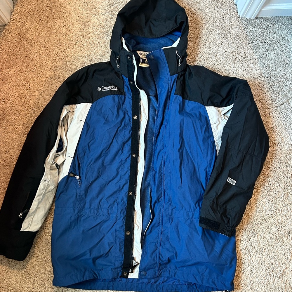 Columbia Men's Blue and Black Ski Jacket